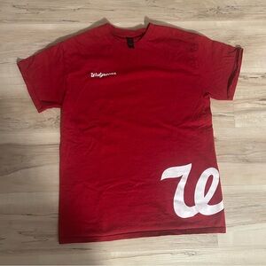Walgreens Red T-Shirt Women’s Size Medium Soft
